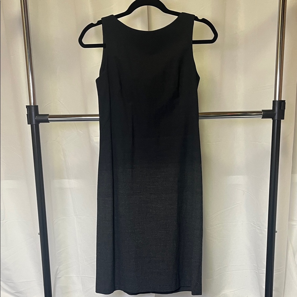 Theory women’s Betty ascend wool gray Midi Dress with ombré design size 2